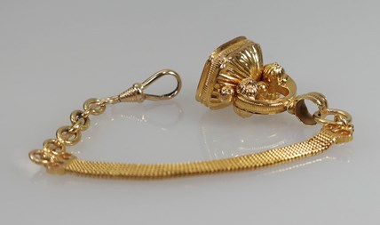 Antieke gouden chatelaine