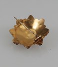 Antieke gouden broche met granaat